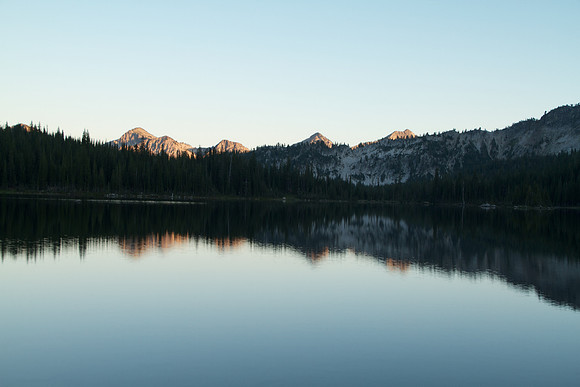 Minam Lake